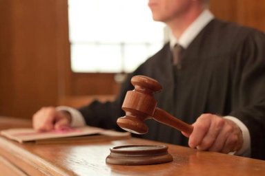 Репутационная атака на Акимова: как должницы используют СМИ для давления на кредитора